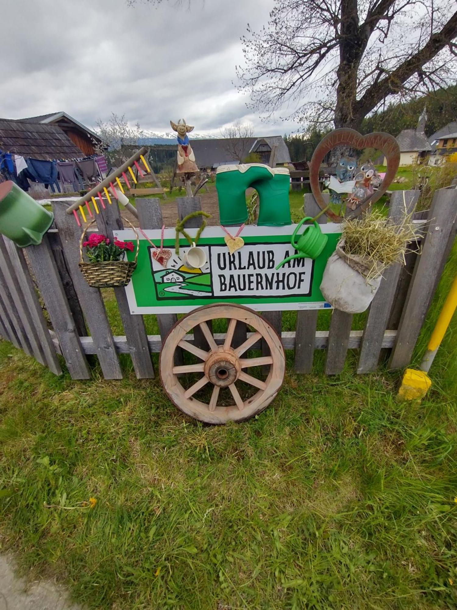Biohof Köck Bauernhof *